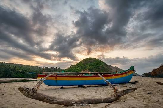 2-Day Raigad Coastal Escape