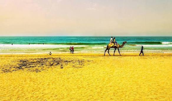 2-Day Ratnagiri Family Heritage and Beach Trip